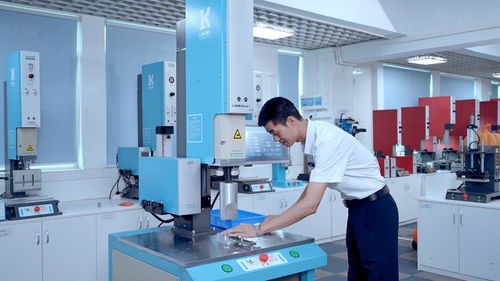 科技賦能醫療創新 靈科超聲波以匠心工藝致敬中國醫師節